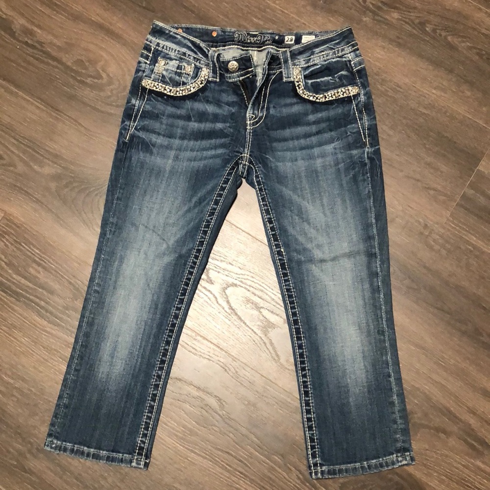 Miss Me capris, like new